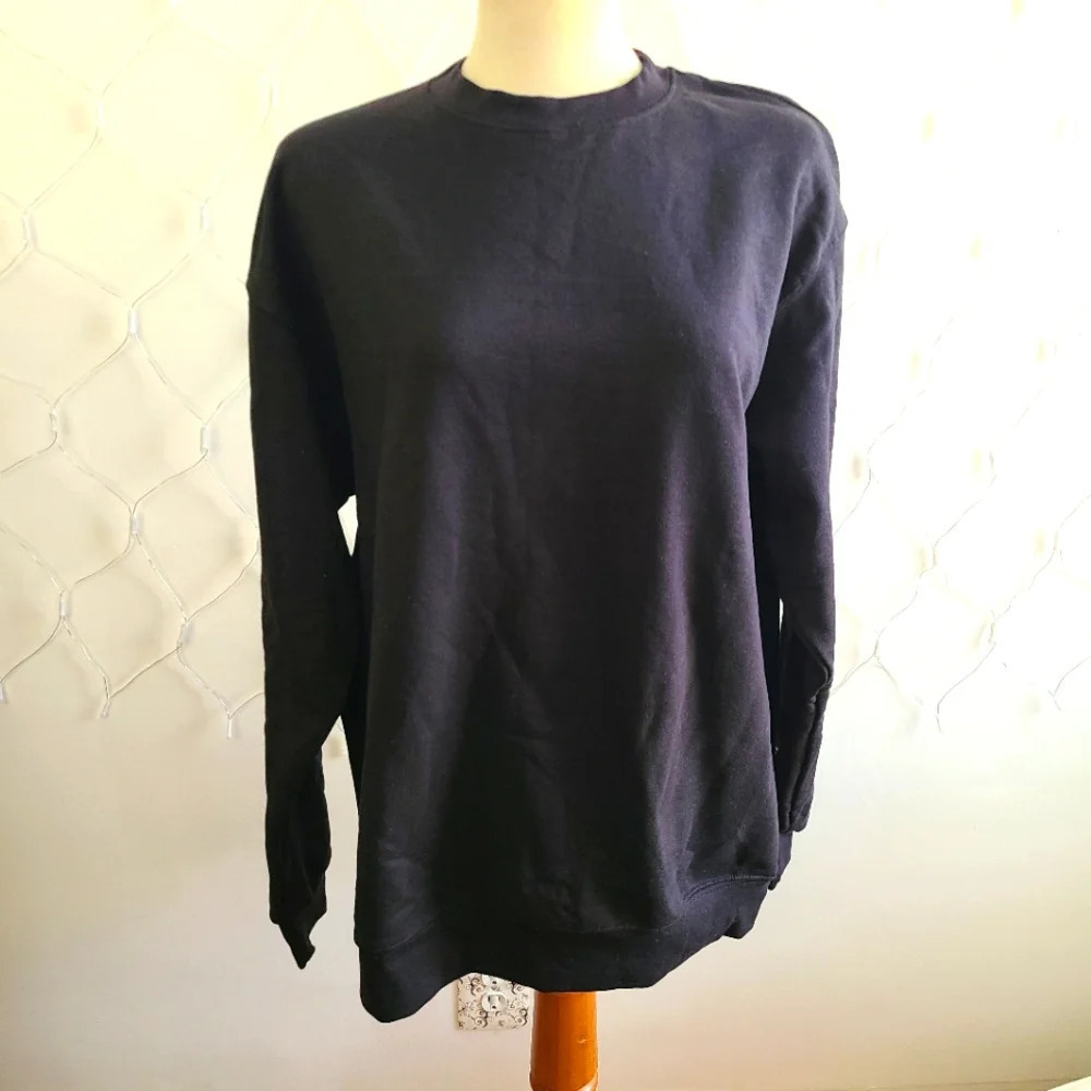SALE! Champion Sweatshirt in rich black / Eco friendly / Size Large